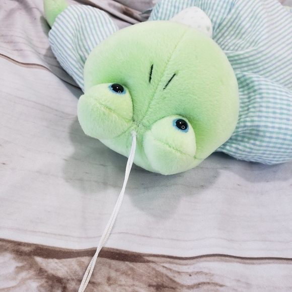 Russ Baby Froggles Green Frog Musical Crib Toy 10 Inch Seersucker Striped Velour - Picture 3 of 9